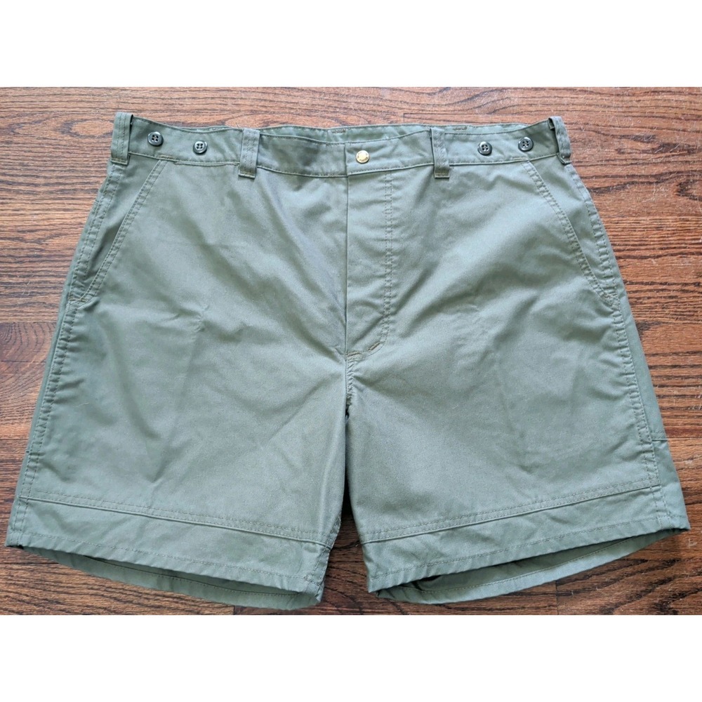 Filson Olive Green Shelter Cloth Shorts Hiking Fishing 7" Inseam Style 576 Sz 42